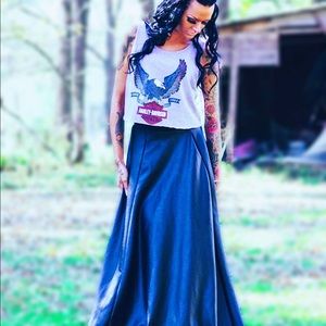 Agnes & Dora Skirts - Agnes and Dora XS Pebbled Ball Gown Skirt Agnes & Dora Skirts - Agnes and Dora XS Pebbled Ball Gown Skirt
